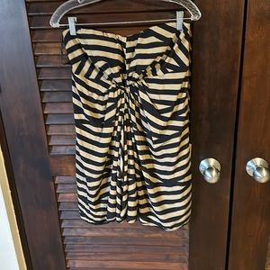 Cute strapless dress